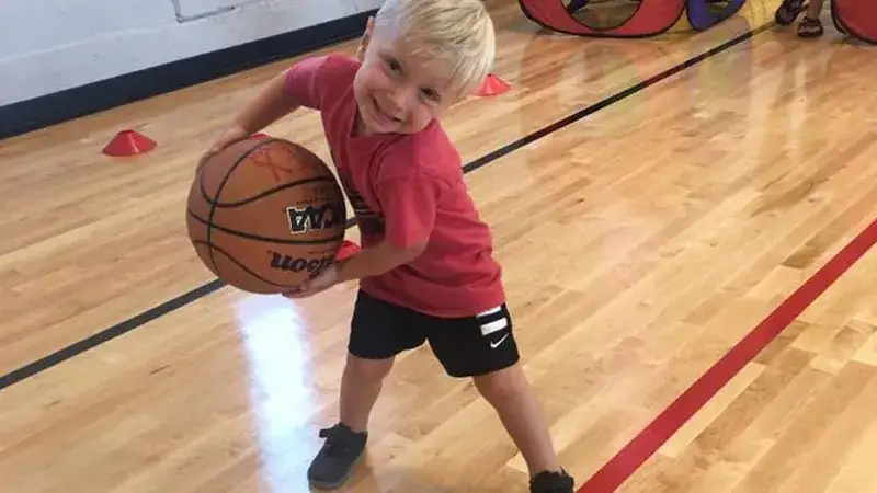 youth sports activites and leagues basketball