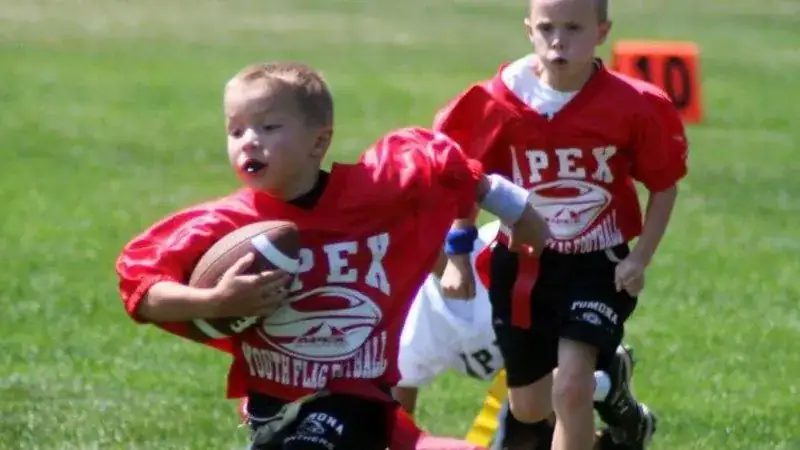 youth sports activites and leagues football