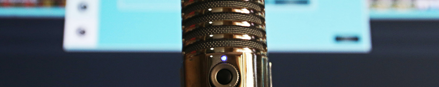 Selective Focus Photography of Gray Stainless Steel Condenser Microphone