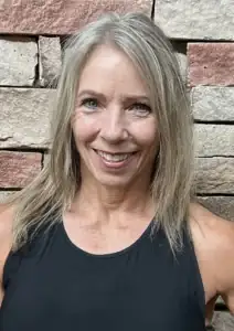 Headshot of Lori Adams